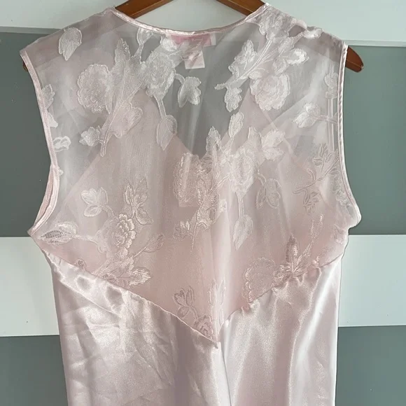 Oscar de la Renta Pink Label slip nightie S NWOT - Picture 3 of 6